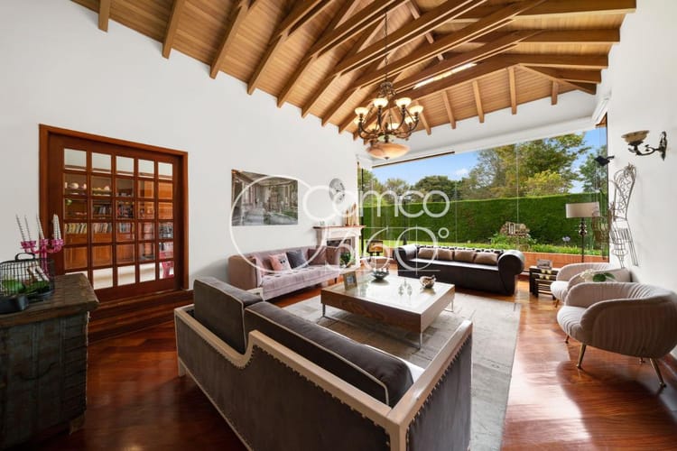 Casa de 4 alcobas en venta en Lagos De Torca, Bogotá, 520 m² · foto 3 de 24
