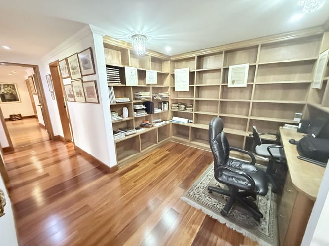 Apartamento de 3 alcobas en venta en Barrios Unidos, Bogotá, 220 m² · foto 13 de 24