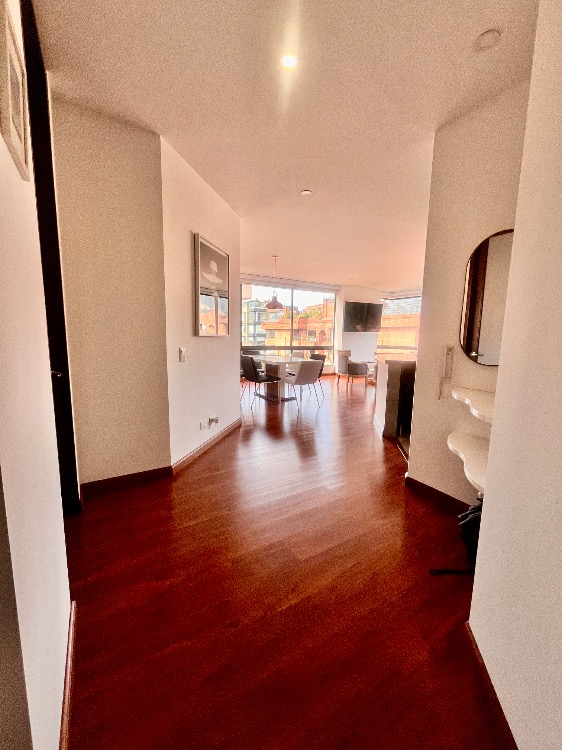 Apartamento en venta en Chicó Navarra, Bogotá · foto 4 de 24