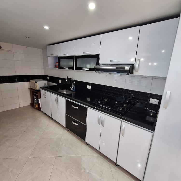Casa en venta en Villa Magdala, Bogotá · foto 2 de 24