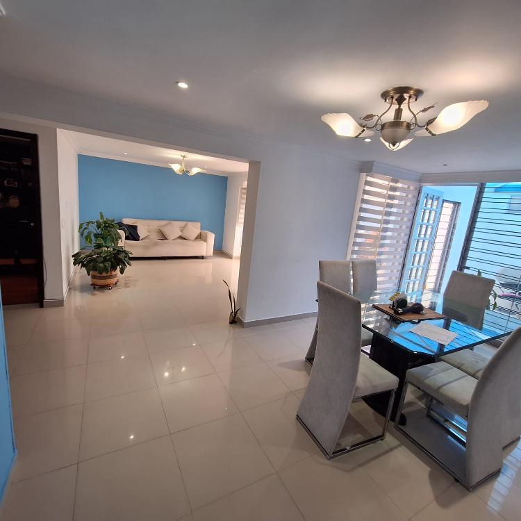 Casa en venta en Villa Magdala, Bogotá · foto 7 de 24