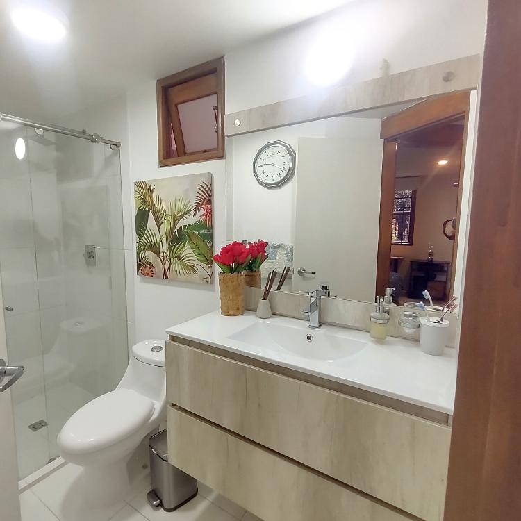 Casa en venta en El Contador, Bogotá · foto 8 de 22