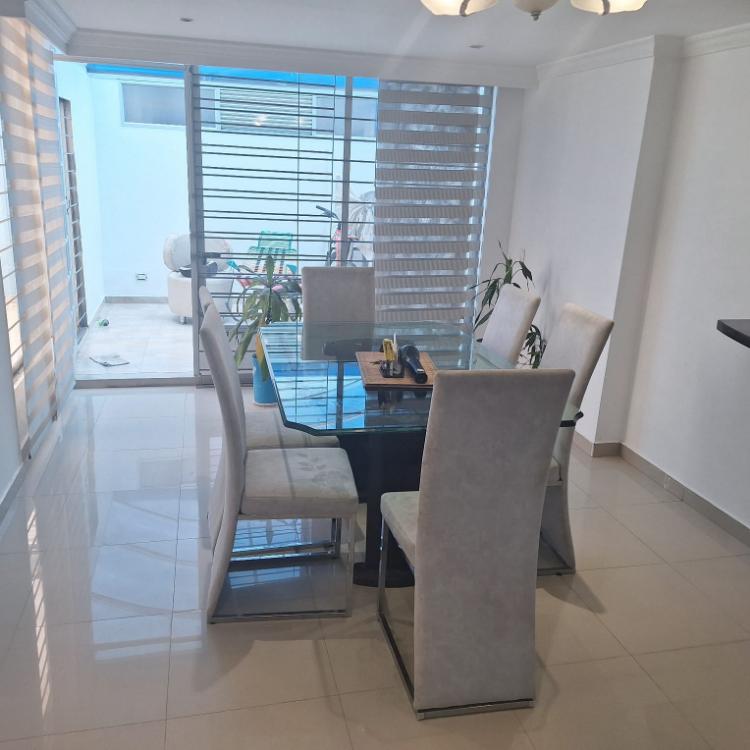 Casa en venta en Villa Magdala, Bogotá · foto 12 de 24