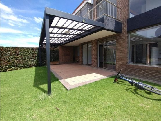$1.350.000.000 en Pueblo Viejo