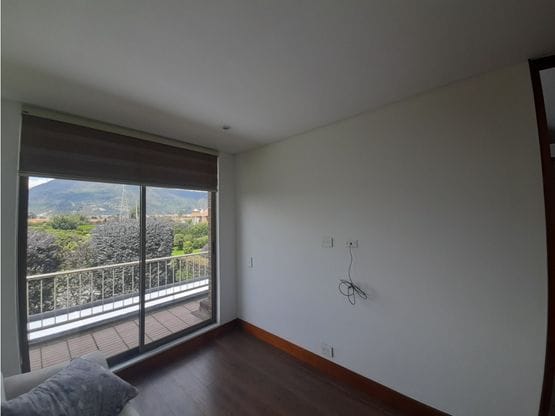 Casa de 3 alcobas en venta en Pueblo Viejo, Cota, 181 m² · foto 4 de 15