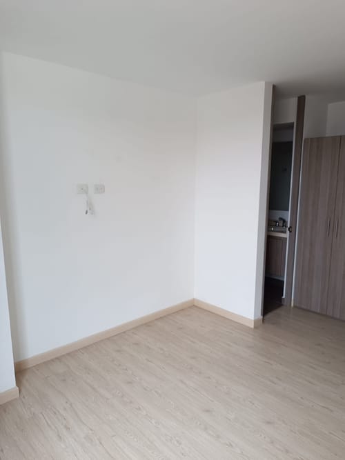 Apartamento de 3 alcobas en venta en La Prosperidad, Madrid, 67 m² · foto 9 de 15