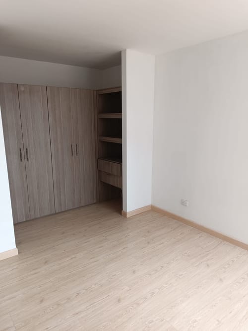 Apartamento de 3 alcobas en venta en La Prosperidad, Madrid, 67 m² · foto 13 de 15