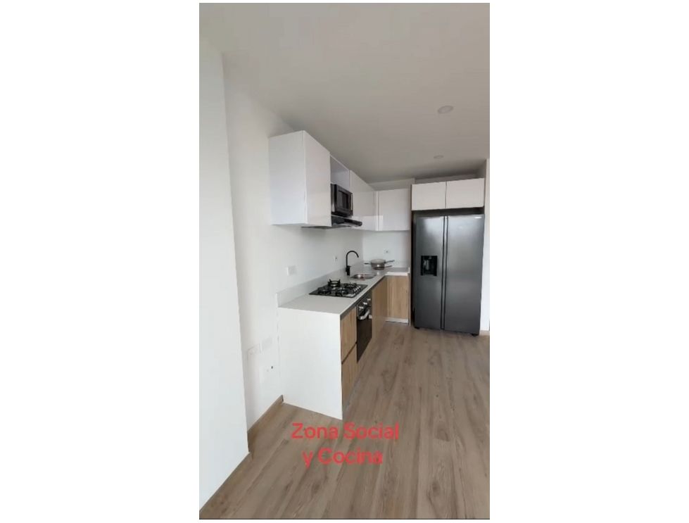 Apartamento en venta en Chico Norte, Bogotá · foto 4 de 13