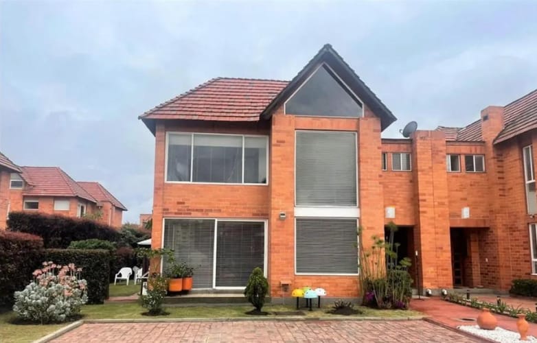 Casa de 3 alcobas en venta en Bojaca, Chía, 270 m² · foto 24 de 24