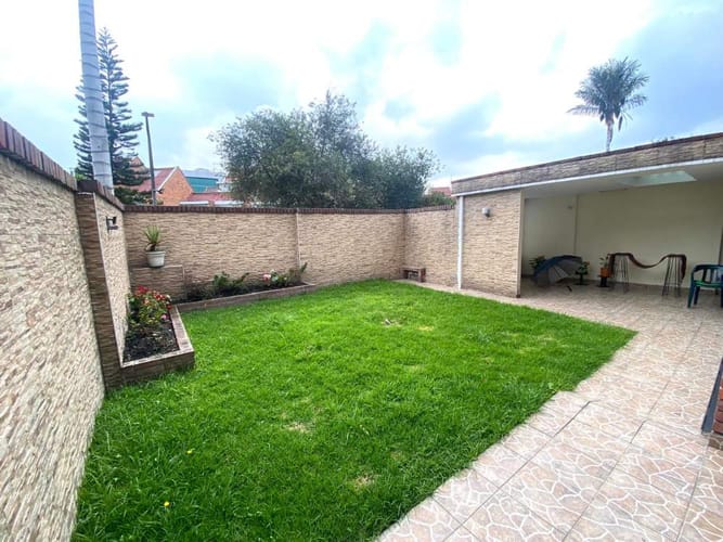 Casa de 4 alcobas en venta en Cerros De Suba, Bogotá, 305 m² · foto 10 de 24