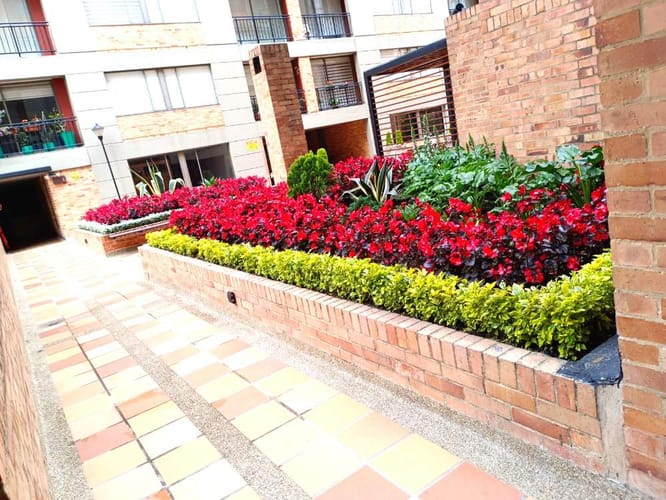 Apartamento de 3 alcobas en venta en Colina Campestre, Bogotá, 150 m² · foto 2 de 21