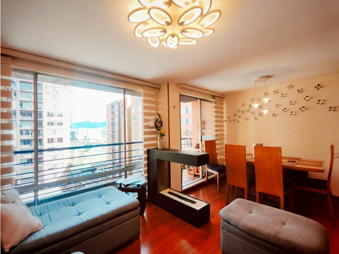 Apartamento de 3 alcobas en venta en La Felicidad, Bogotá, 83 m² · foto 3 de 24