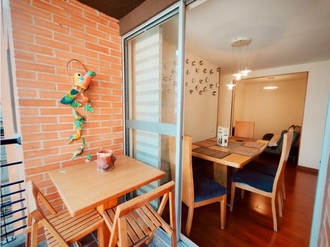 Apartamento de 3 alcobas en venta en La Felicidad, Bogotá, 83 m² · foto 4 de 24