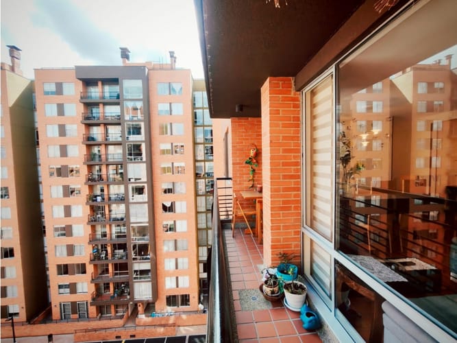 Apartamento de 3 alcobas en venta en La Felicidad, Bogotá, 83 m² · foto 7 de 24