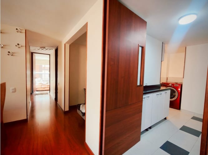 Apartamento de 3 alcobas en venta en La Felicidad, Bogotá, 83 m² · foto 9 de 24
