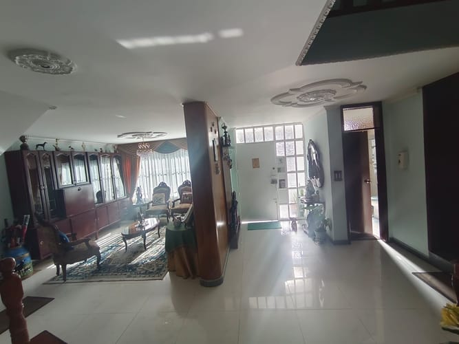 Casa de 4 alcobas en venta en Niza Norte, Bogotá, 378 m² · foto 8 de 24