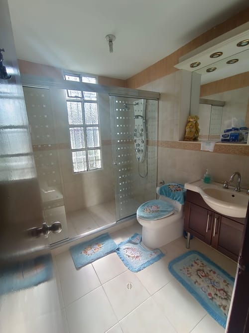 Casa de 4 alcobas en venta en Niza Norte, Bogotá, 378 m² · foto 23 de 24