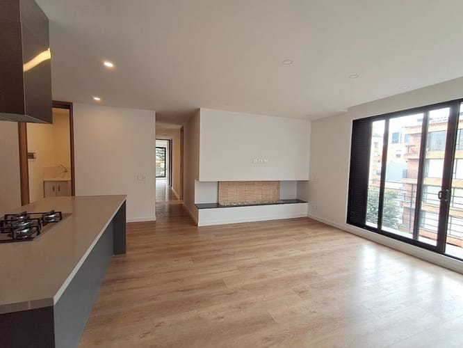 Apartamento de 3 alcobas en venta en Chicó Navarra, Bogotá, 150 m² · foto 5 de 20