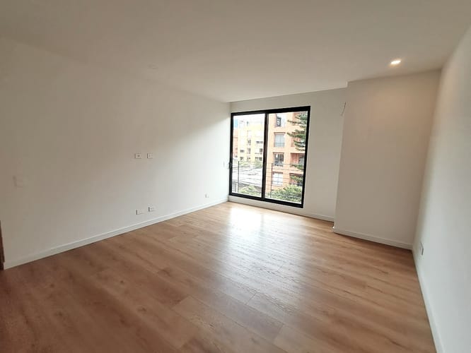 Apartamento de 3 alcobas en venta en Chicó Navarra, Bogotá, 150 m² · foto 11 de 20
