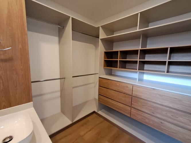 Apartamento de 3 alcobas en venta en Chicó Navarra, Bogotá, 150 m² · foto 13 de 20