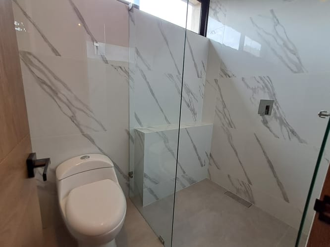 Apartamento de 3 alcobas en venta en Chicó Navarra, Bogotá, 150 m² · foto 18 de 20