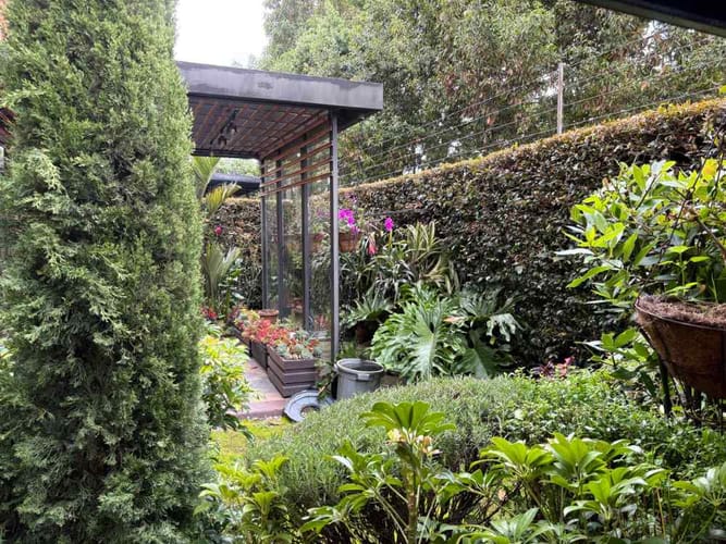 Casa de 4 alcobas en venta en Camino De Arrayanes, Bogotá, 188 m² · foto 2 de 18