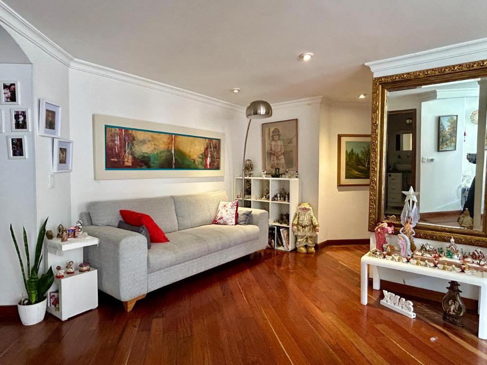 Apartamento en venta en Santa Barbara, Bogotá · foto 7 de 20