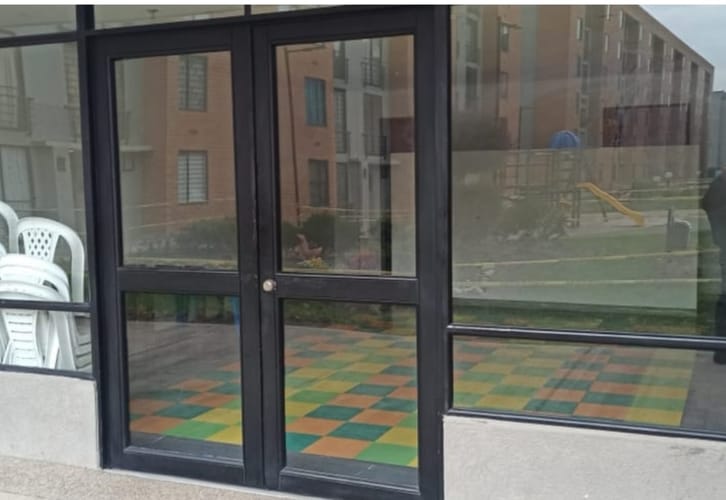 Apartamento de 3 alcobas en venta en San Pedro, Madrid, 50 m² · foto 18 de 19