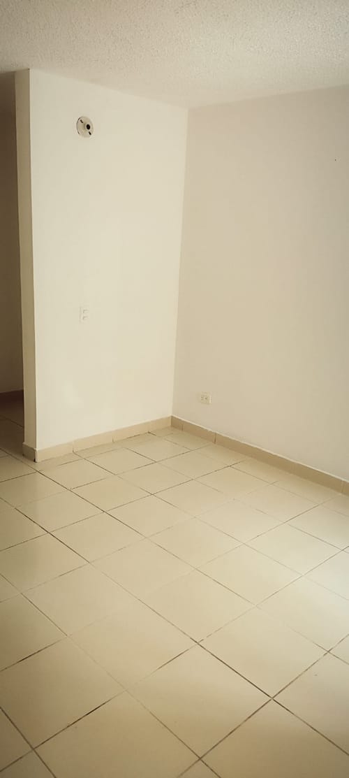 Apartamento de 3 alcobas en venta en San Pedro, Madrid, 59 m² · foto 7 de 16