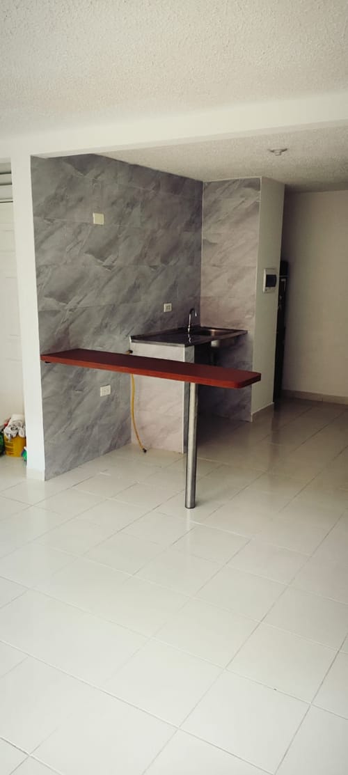 Apartamento de 3 alcobas en venta en San Pedro, Madrid, 59 m² · foto 9 de 16