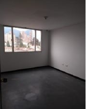 Casa de 6 alcobas en venta en Santa Fe, Bogotá, 924 m² · foto 2 de 4