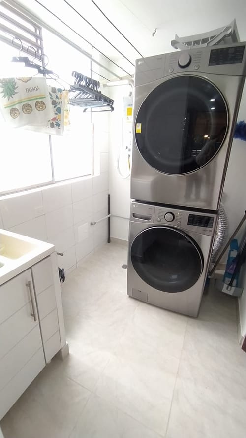 Apartamento de 3 alcobas en venta en Colina Campestre, Bogotá, 130 m² · foto 12 de 24