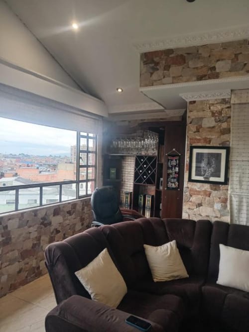 Casa de 6 alcobas en venta en Fontibon, Bogotá · foto 6 de 24