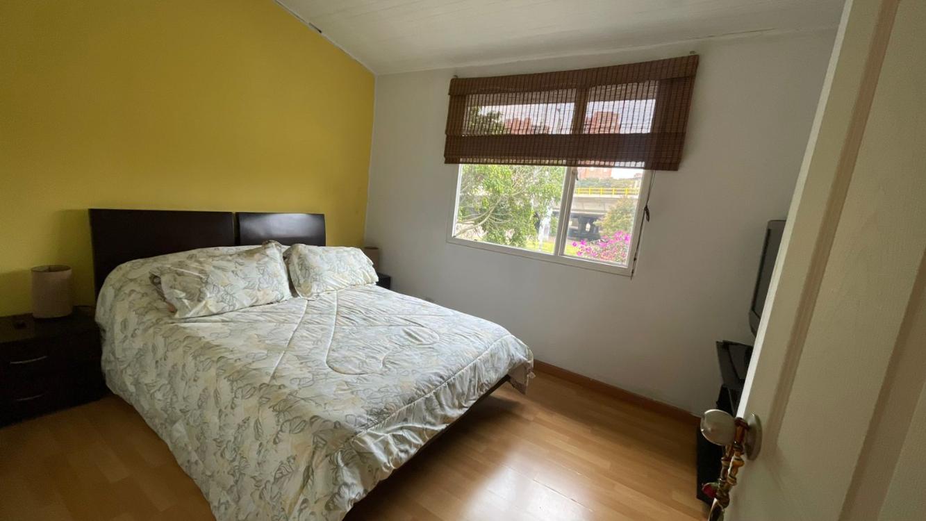 Casa en venta en Las Villas, Bogotá · foto 19 de 24