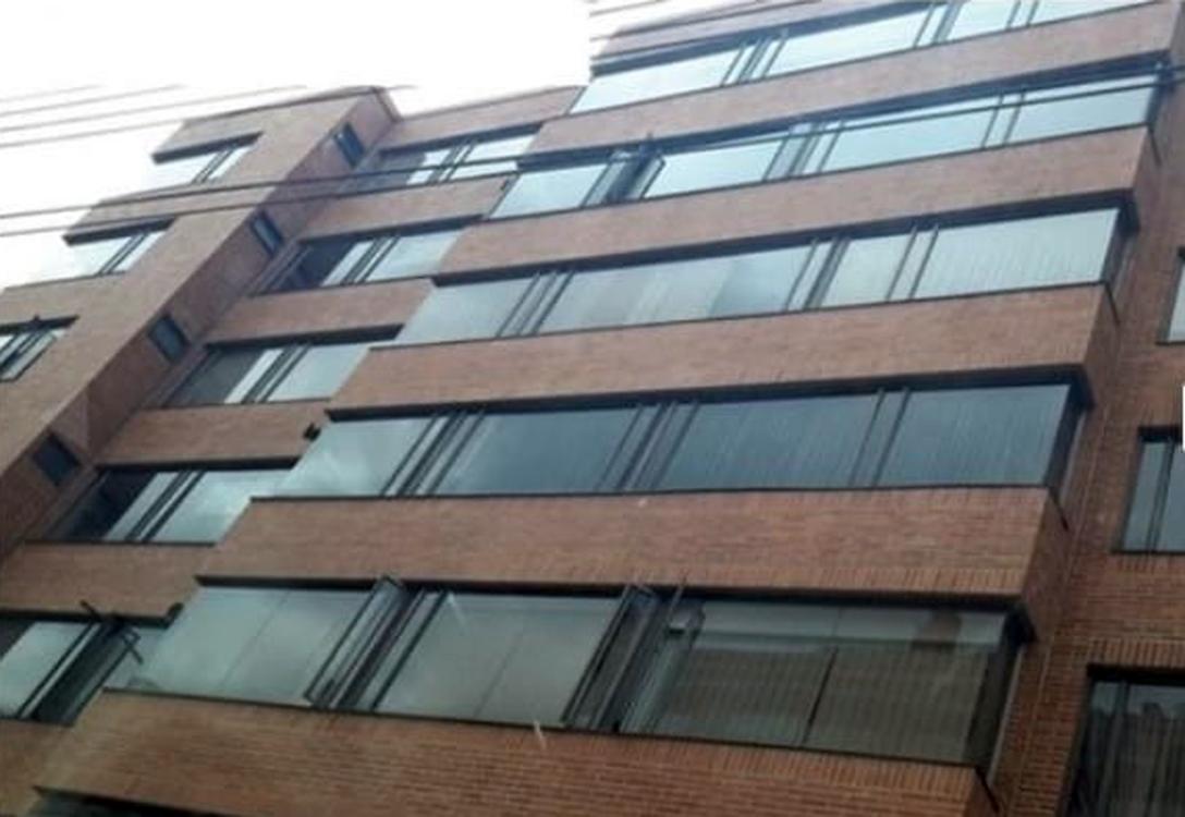 Apartamento en venta en La Carolina, Bogotá · foto 1 de 21