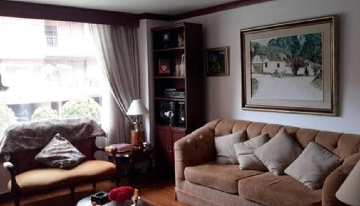 Apartamento en venta en La Carolina, Bogotá · foto 7 de 21