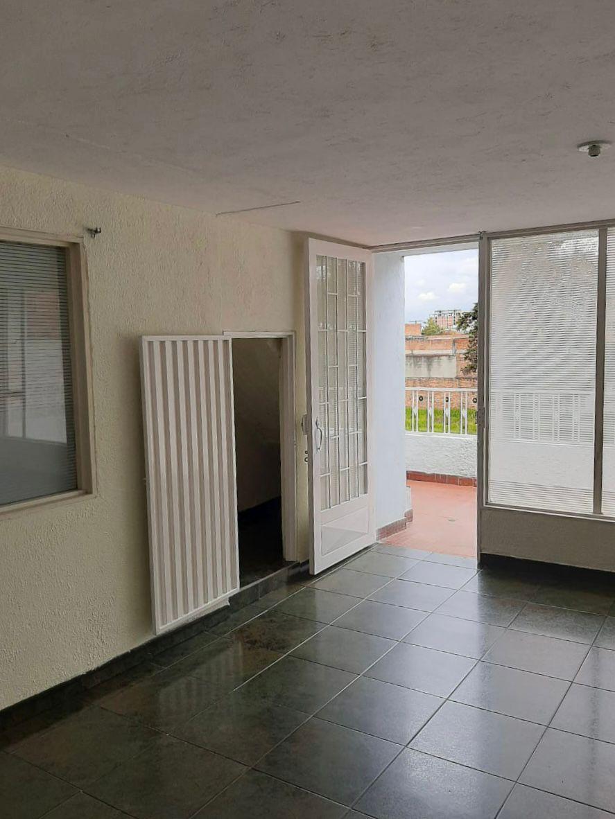 Casa en venta en Quiroga Central, Bogotá · foto 1 de 15