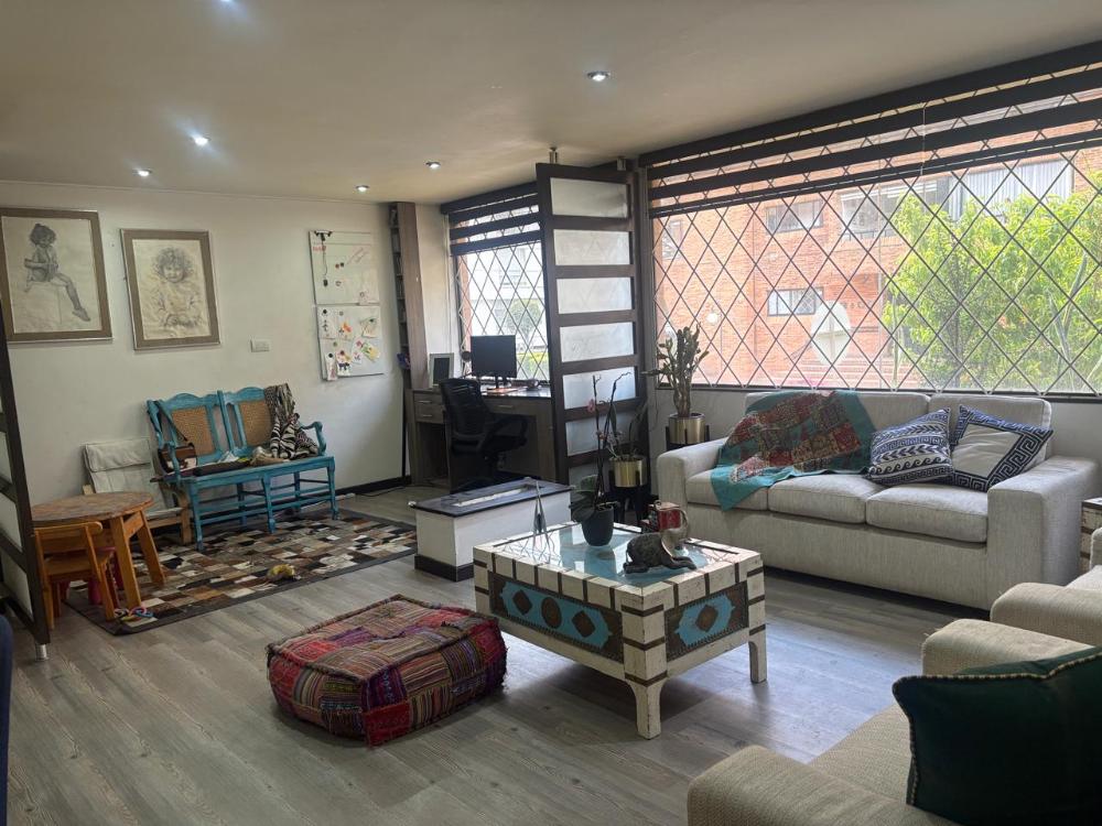 Apartamento en venta en Santa Barbara, Bogotá · foto 8 de 22