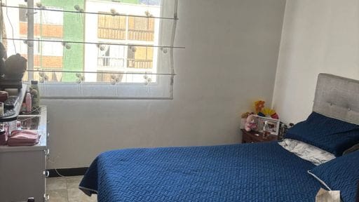Apartamento de 3 alcobas en venta en C.C. Paseo Villa Del Rio, Bogotá, 672 m² · foto 2 de 11