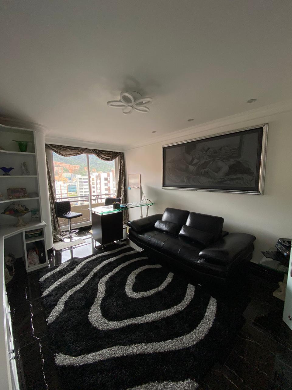 Apartamento en venta en Santa Barbara, Bogotá · foto 7 de 21