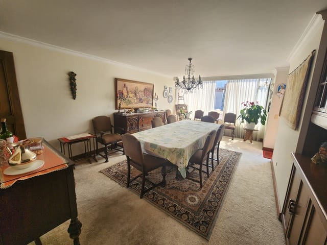 Apartamento de 3 alcobas en venta en Santa Barbara, Bogotá, 215 m² · foto 4 de 24