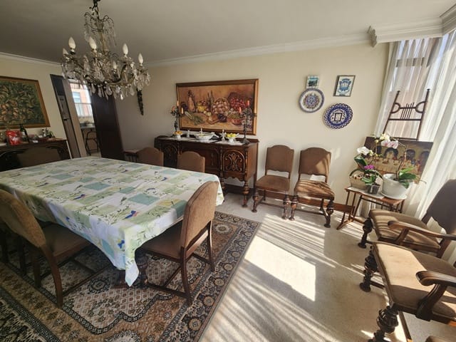 Apartamento de 3 alcobas en venta en Santa Barbara, Bogotá, 215 m² · foto 5 de 24