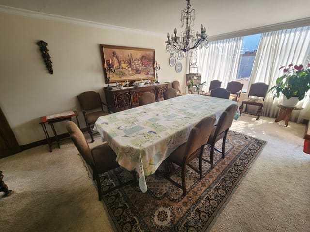 Apartamento de 3 alcobas en venta en Santa Barbara, Bogotá, 215 m² · foto 7 de 24