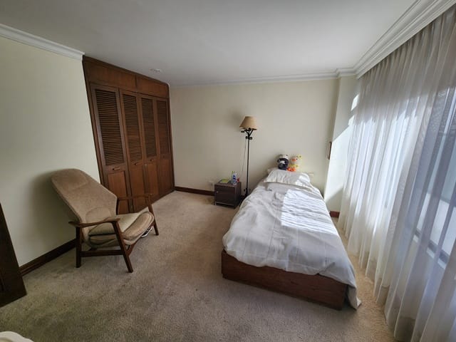 Apartamento de 3 alcobas en venta en Santa Barbara, Bogotá, 215 m² · foto 21 de 24