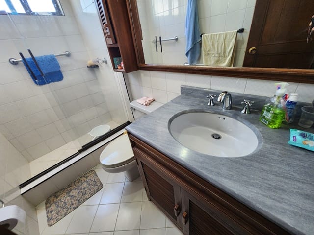 Apartamento de 3 alcobas en venta en Santa Barbara, Bogotá, 215 m² · foto 23 de 24