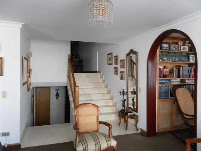 Apartamento de 3 alcobas en venta en Santa Barbara, Bogotá, 135 m² · foto 4 de 19