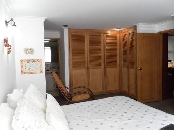 Apartamento de 3 alcobas en venta en Santa Barbara, Bogotá, 135 m² · foto 10 de 19