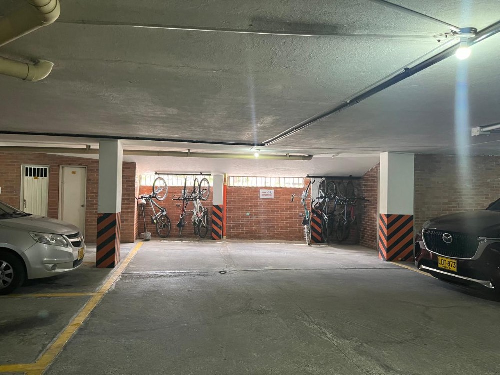 Apartamento en venta en Santa Barbara, Bogotá · foto 5 de 24
