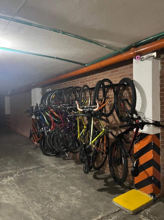 Apartamento en venta en Santa Barbara, Bogotá · foto 6 de 24