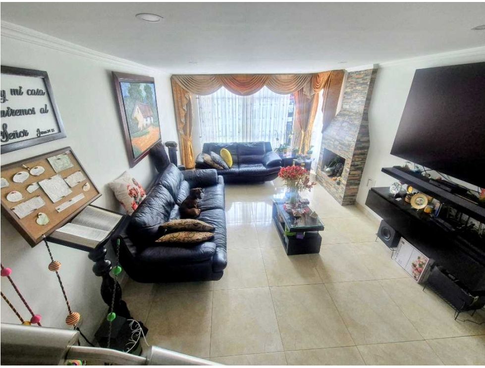 Casa en venta en Cedritos, Bogotá · foto 4 de 20
